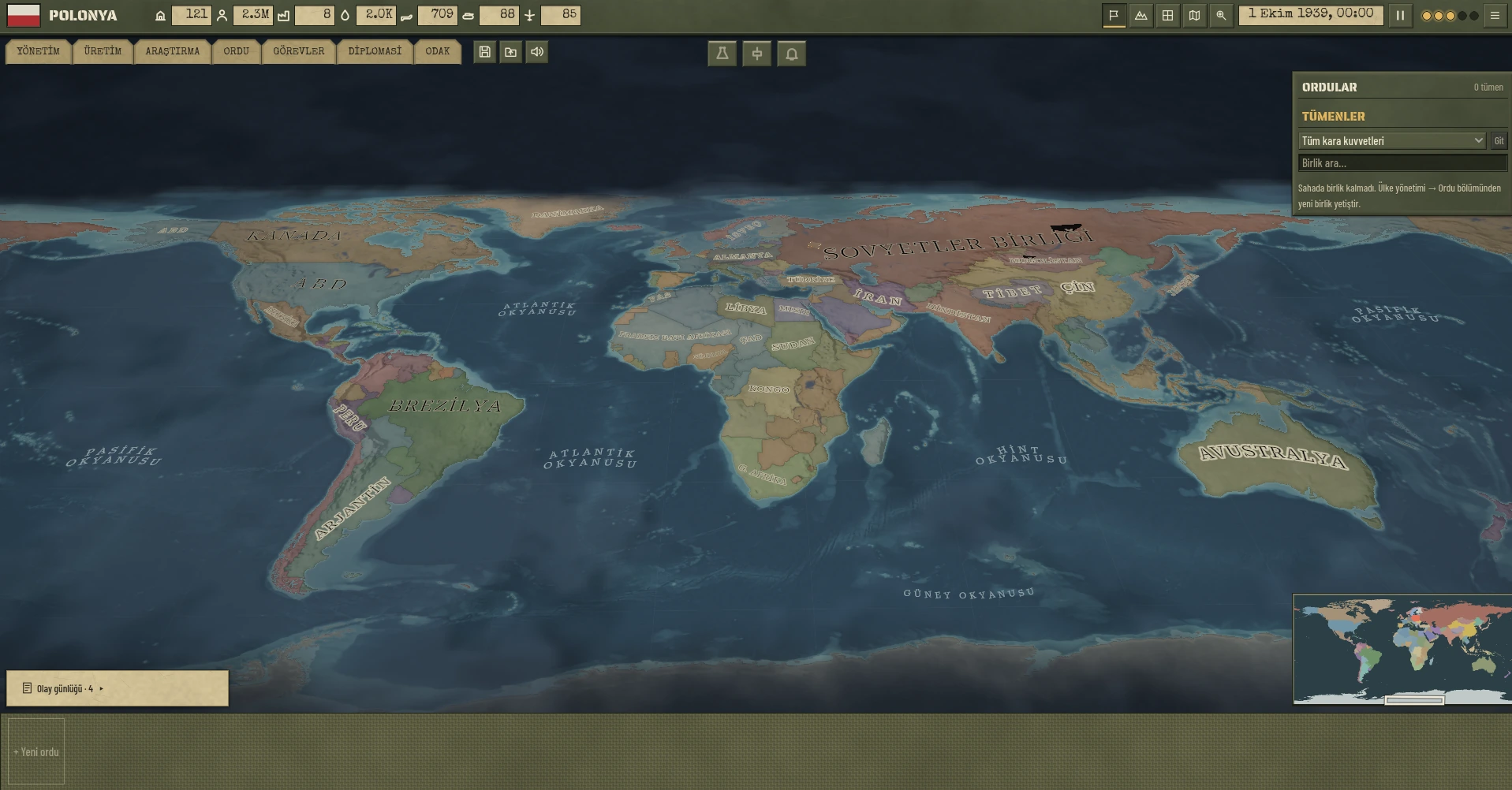 The game's world map in October 1939, played as Poland, with the command bar, the army panel and the minimap.